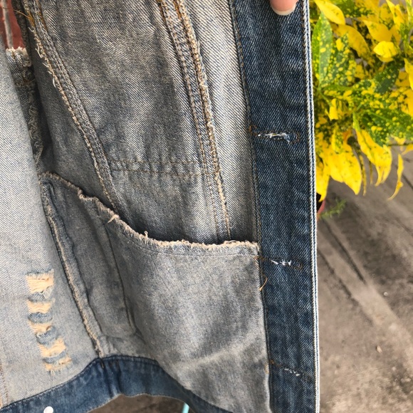 NWT American inspired distressed vest - Picture 5 of 8